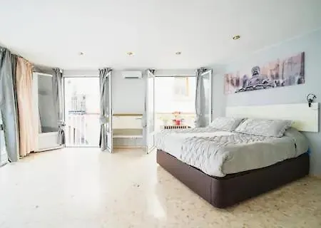 Precioso Apartamento Situado En Centro Ciudad Seville
